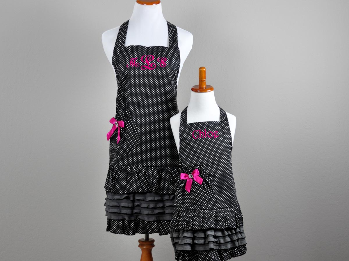 Mother Daughter Aprons Mummy and Me Aprons Matching Aprons Mothers