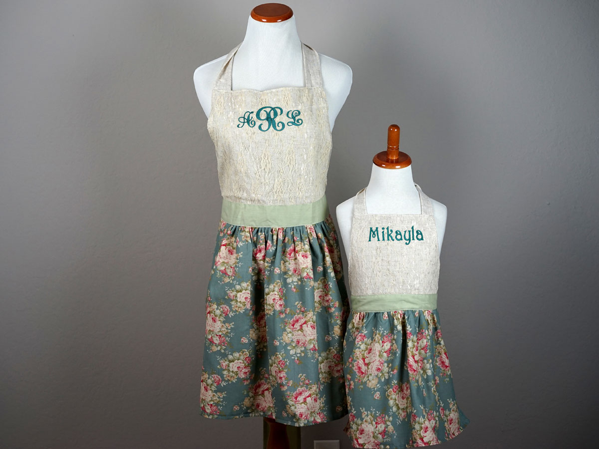 Personalized Mommy and Me Aprons with Stormy Blue Lace | Monogrammed Mother Daughter Aprons | Matching Aprons | Mommy Daughter Apron Set