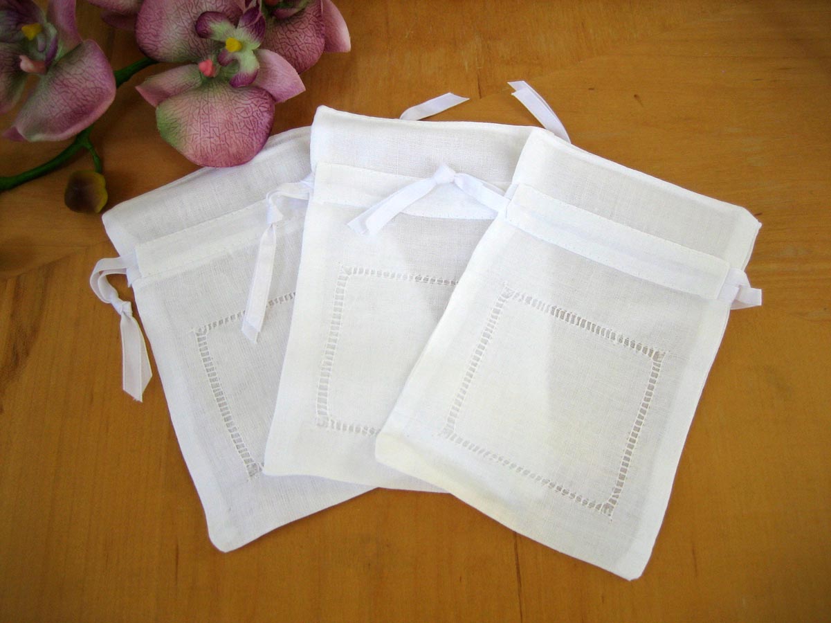 Set of 3 Linen Hemstitched Favor Bags