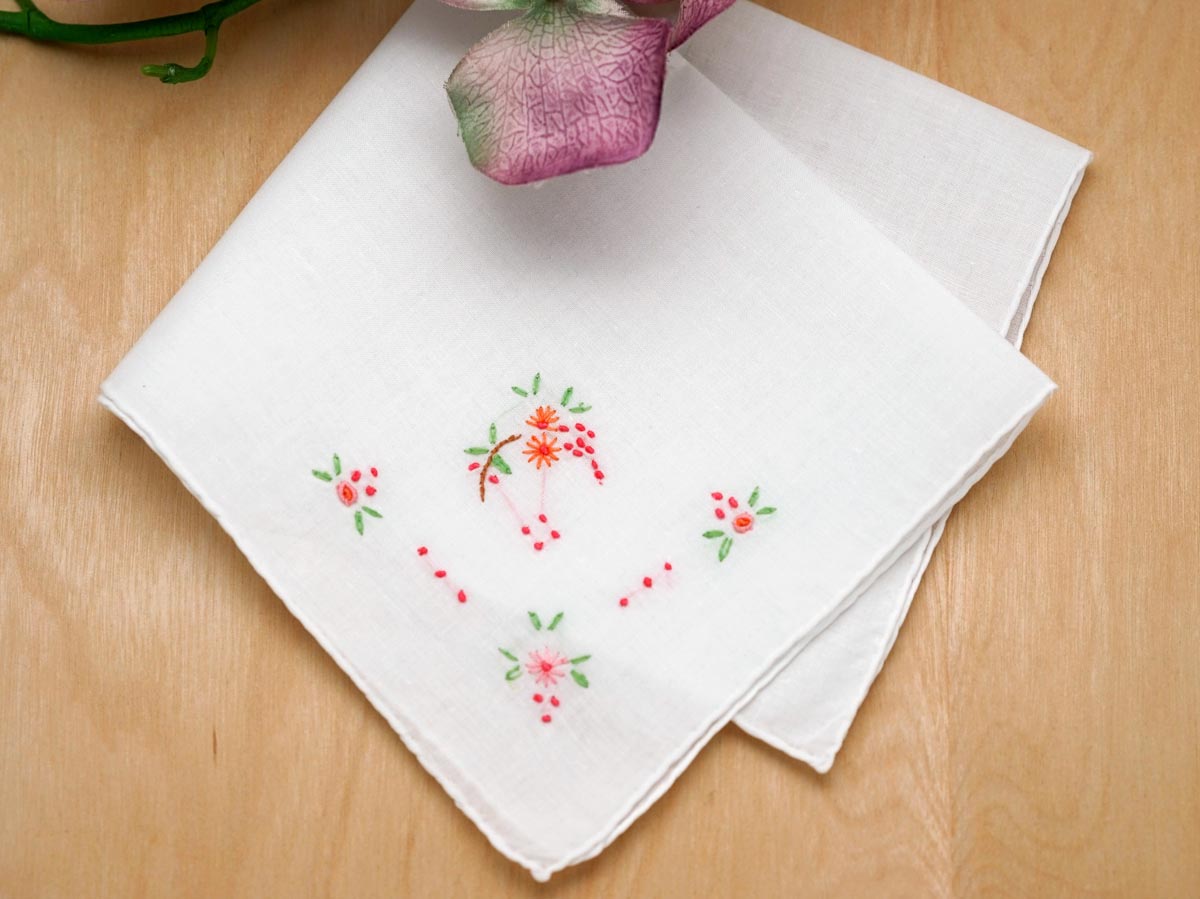 Vintage embroidered handkerchief hand embroidered handkerchief