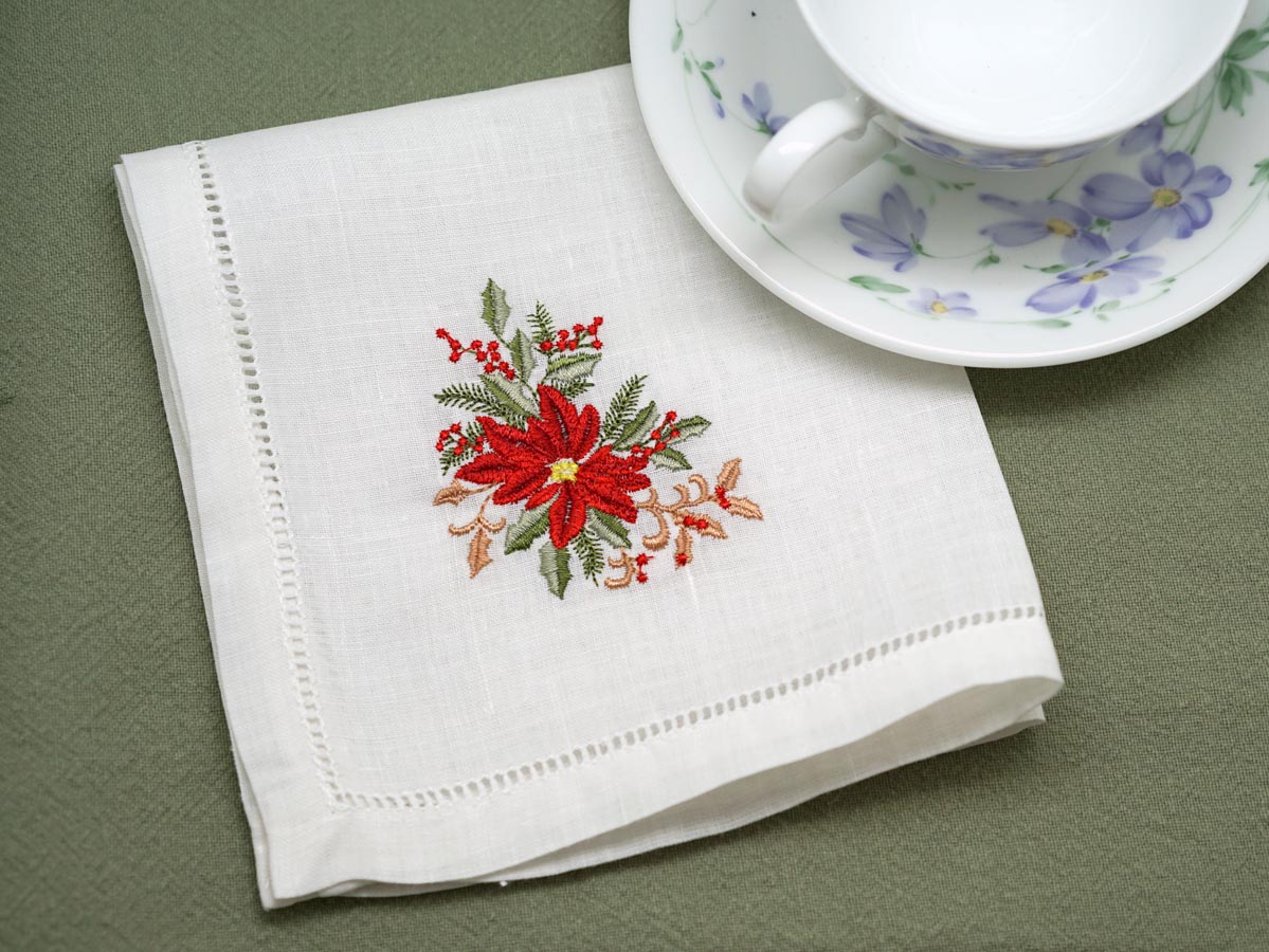 Wendy Monogrammed Embroidered Cloth Napkins - Set of 4 napkins
