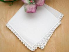 Set of 3 Triangle Tatting Lace Wedding Handkerchiefs
