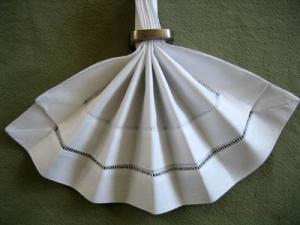 Double Fan Fold Napkin
