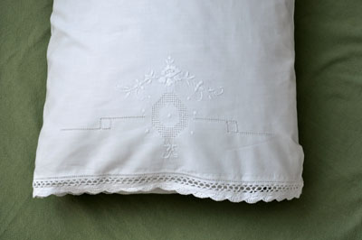 Pair of Linen Pillowcases with a Peony and Scallop Lace Edges