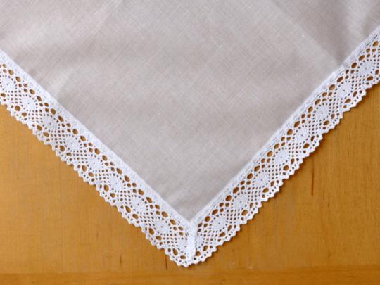 Set of 3 Honeycomb Lace Ladies Handkerchiefs