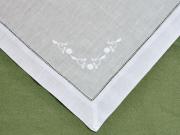 1 Dozen White Linen Dinner Napkins with a Daisy Chain Design