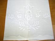 Set of 4 Linen Hand Towels with a Regal Cutwork Design