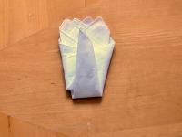 hankieFold4Pt Pic6