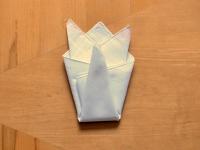 hankieFoldCrown Pic6
