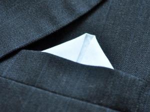 This style is more casual and works best with a... Suggested...