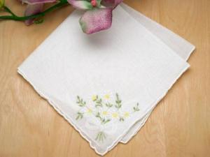 Set of 3 White Daisy Bouquet Embroidered Handkerchiefs
