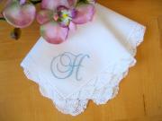 Monogrammed Wedding Hankie w/ Single Initial - Scallop Fan Font