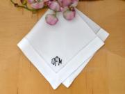 Set of 4 Monogrammed Linen Napkins w/ 3 Initials- Font D