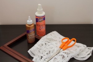 DIY Lace Jewelry Holder Tutorial - Bumblebee Linens