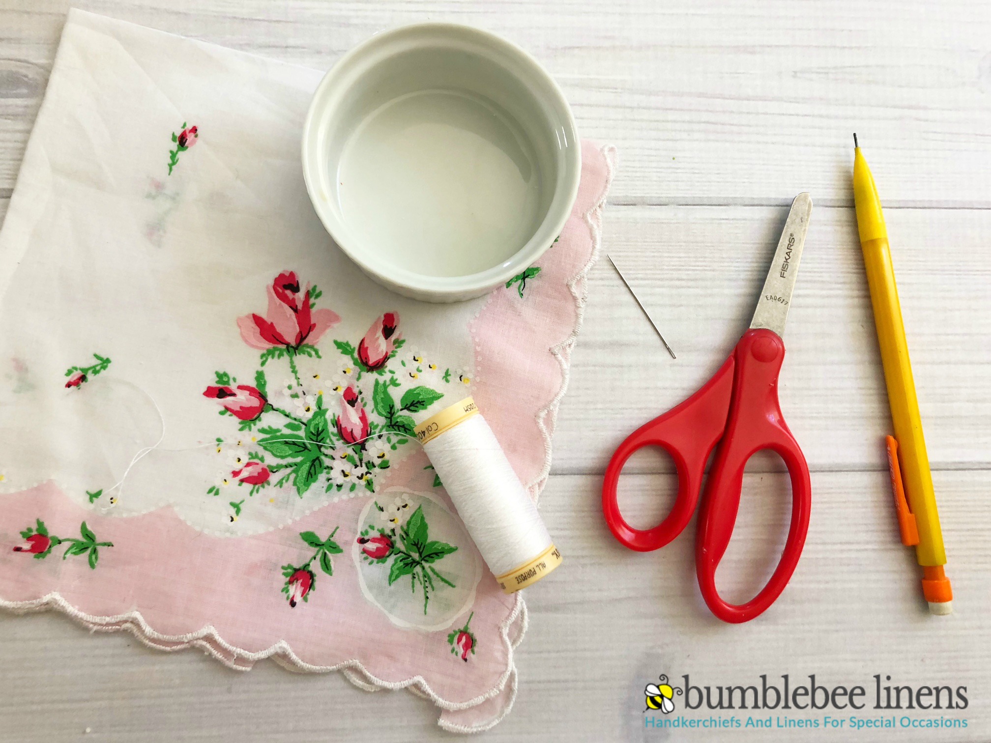 How to make clearance a handkerchief