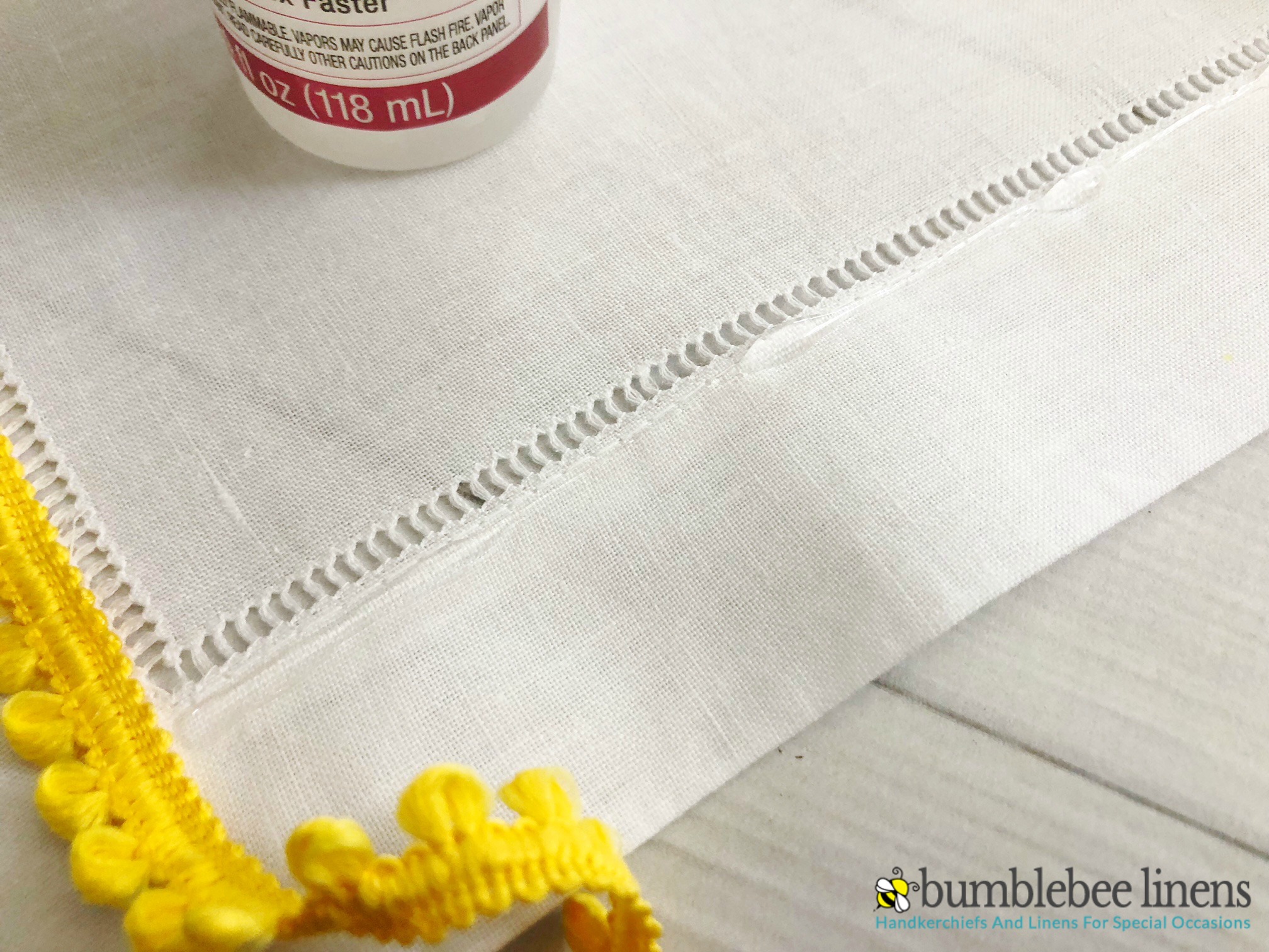 How To Make No Sew Placemats Bumblebee Linens