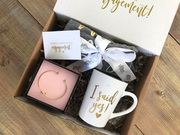 unique wedding gifts for the bride and groom