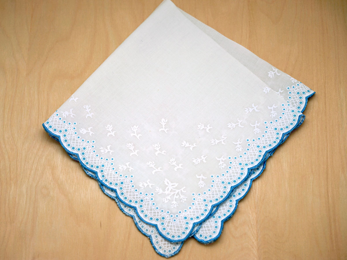 What is a Handkerchief and What are they Used For Home Decor