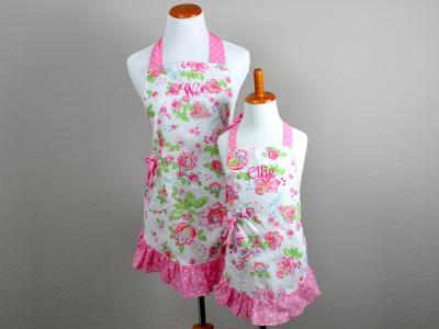 Mother and Daughter Pink Floral Apron Set