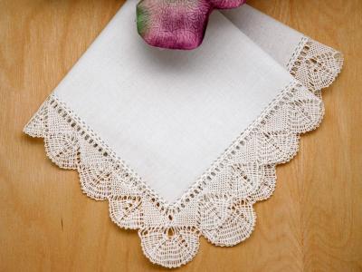 Queen Anne Bobbin Lace Ladies Handkerchief