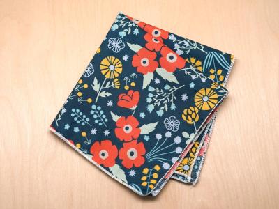 Classic Print Ladies Handkerchief with Retro Florals