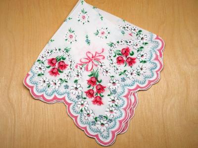 Vintage Inspired Daisy and Tulip Print Hankie