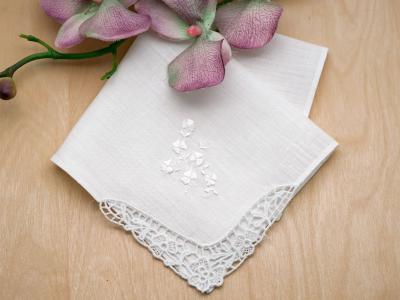 Irish Linen Shamrock Lace and Embroidered Handkerchief