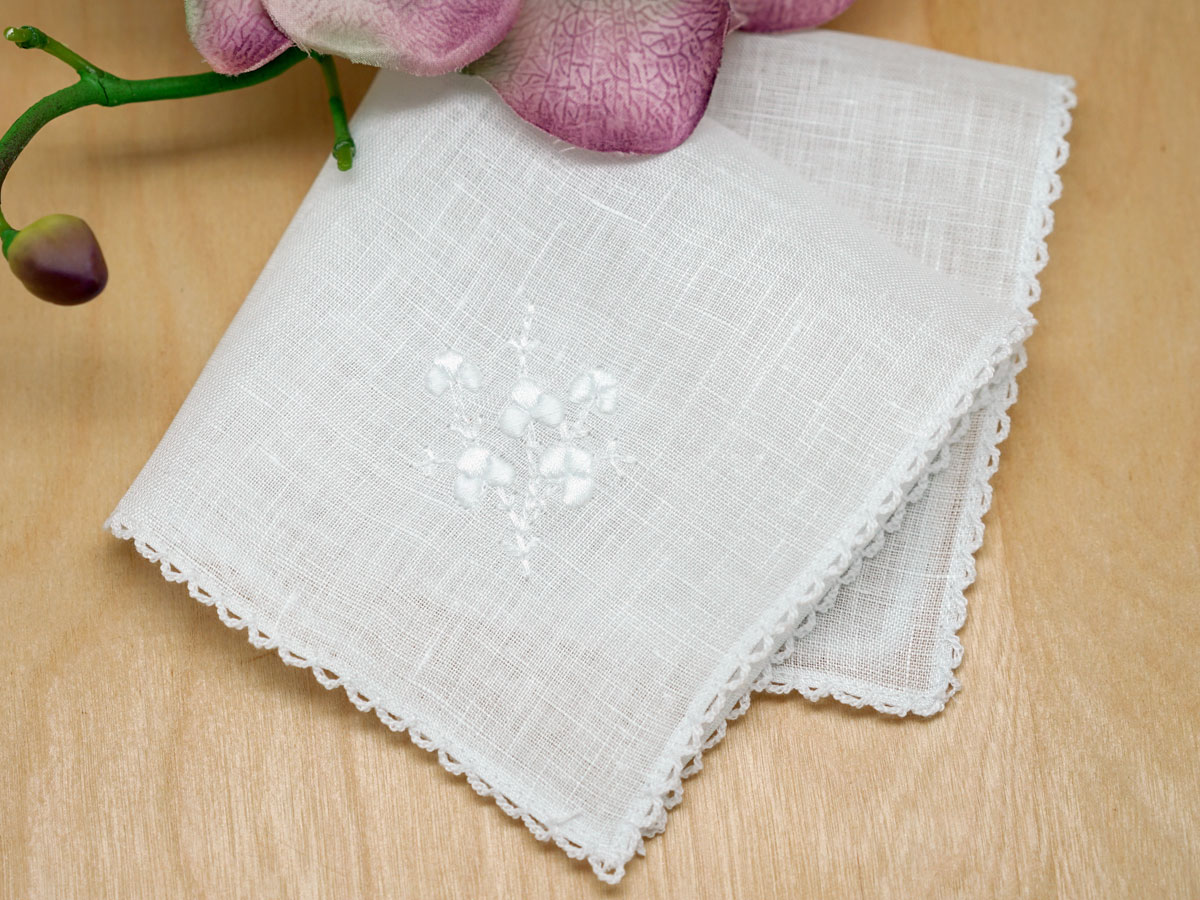 Irish Shamrocks Ladies Handkerchief with Lace