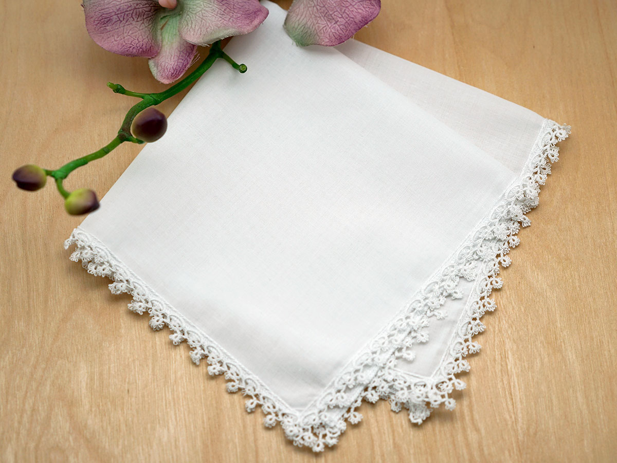 Set of 3 Delicate Tatting Lace Wedding Handkerchiefs