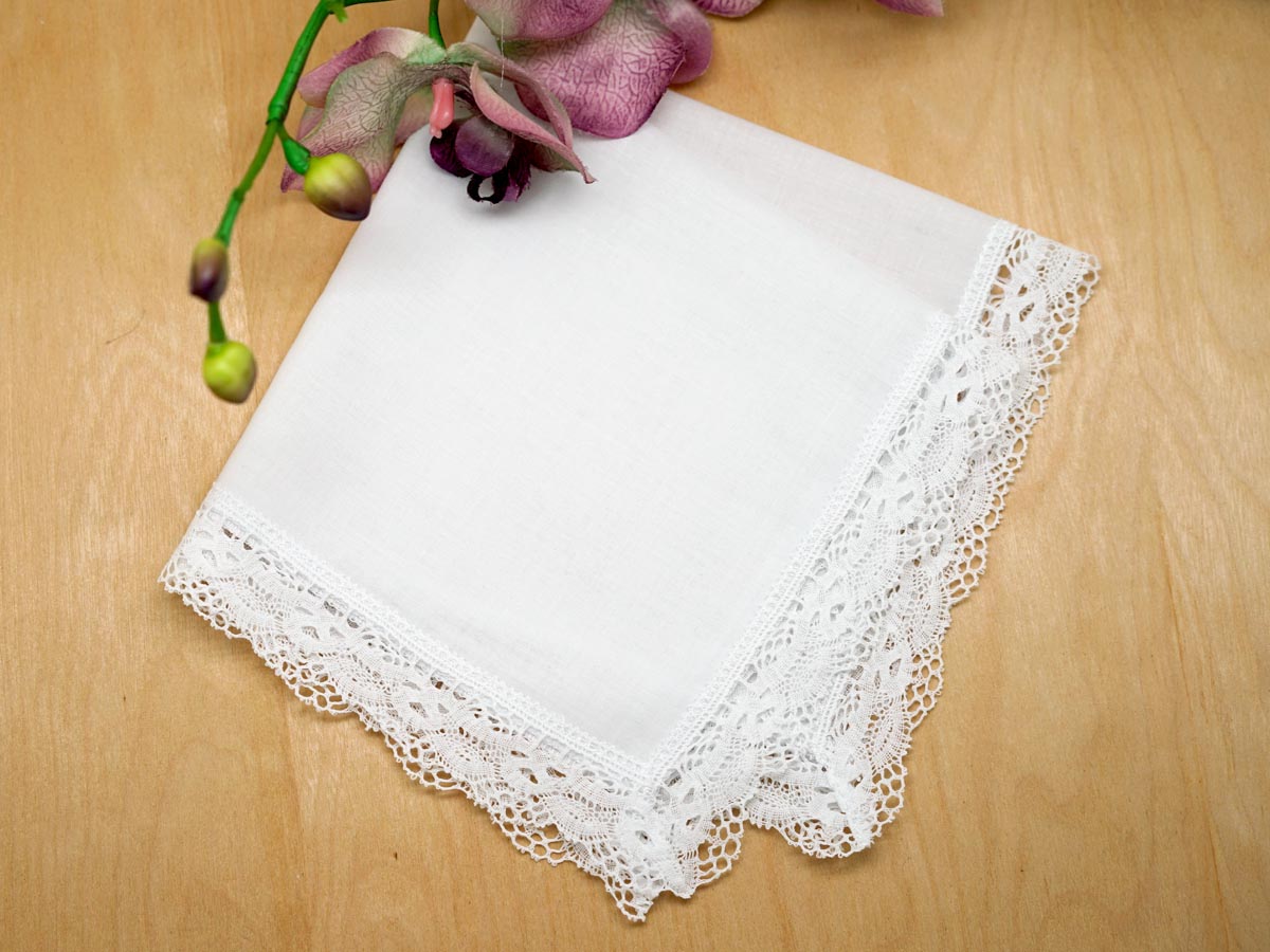 Set of 3 Interlocking Cluny Lace Wedding Handkerchiefs