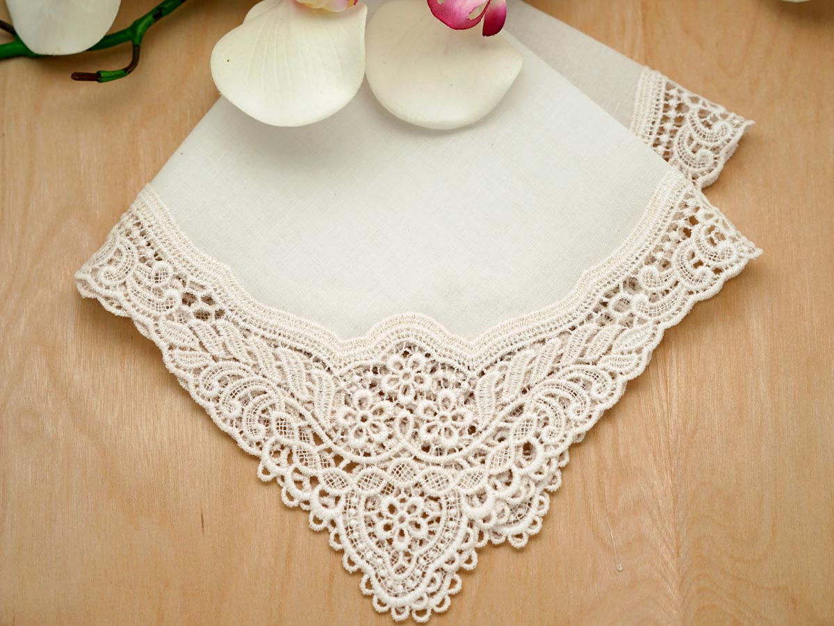 Ivory Floral German Plauen Lace Ladies Handkerchief