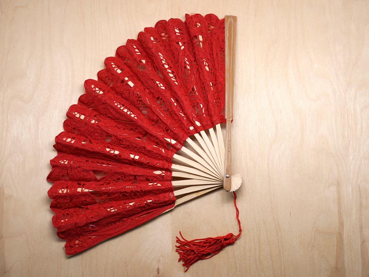 Red Battenburg Lace Fan