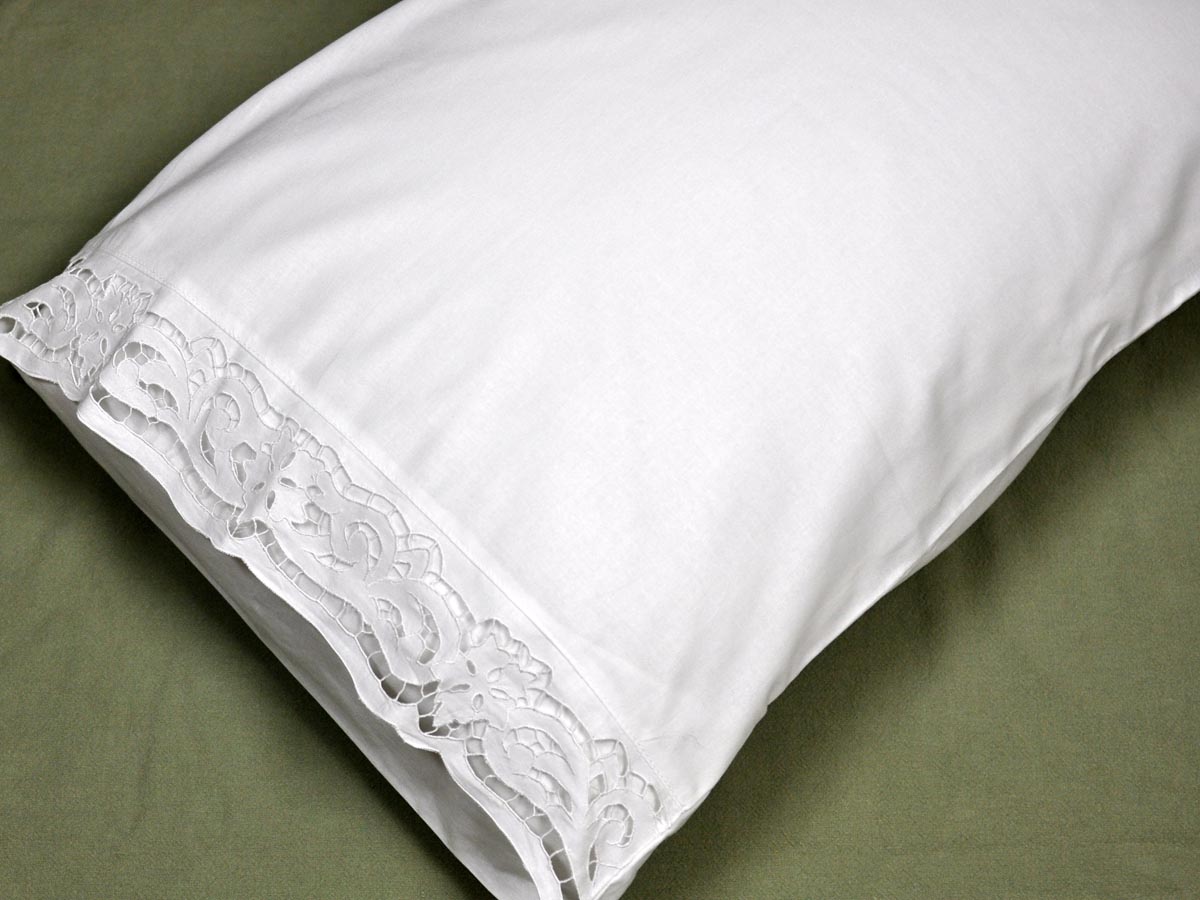 Pair of White Vine Cutwork Lace Pillowcases