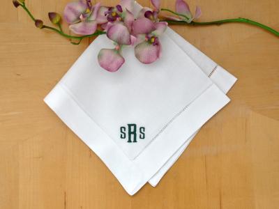 Set of 4 Monogrammed Linen Dinner Napkins w/ 3 Initials- Font E