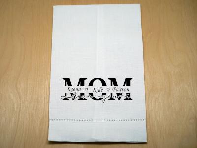 Custom Linen Towel With Mothers Love And Children Names