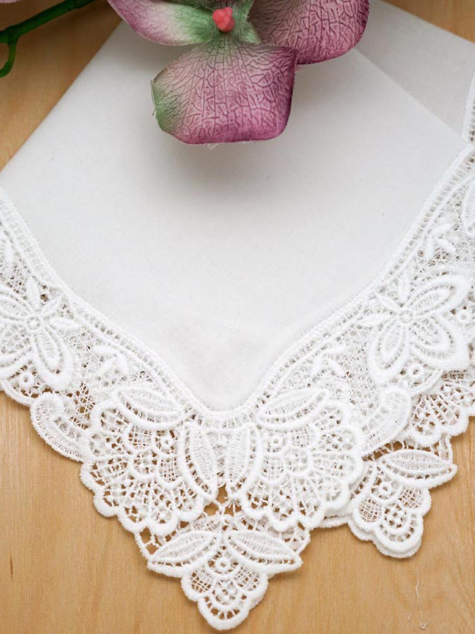 White Blossom German Plauen Lace Ladies Handkerchief