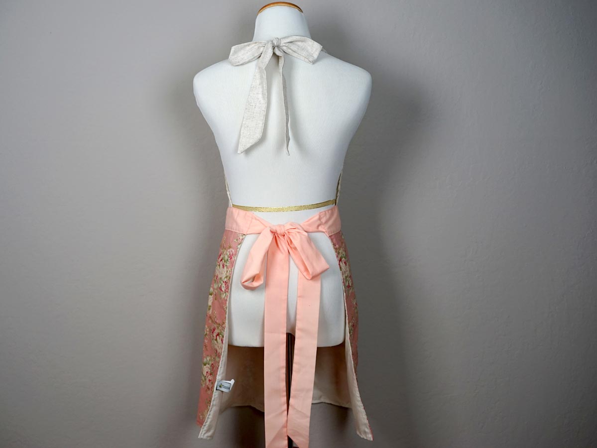 Vintage Inspired Dusty Rose Lace Hostess Apron