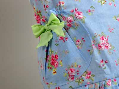 Vintage Inspired Romantic Spring Hostess Apron