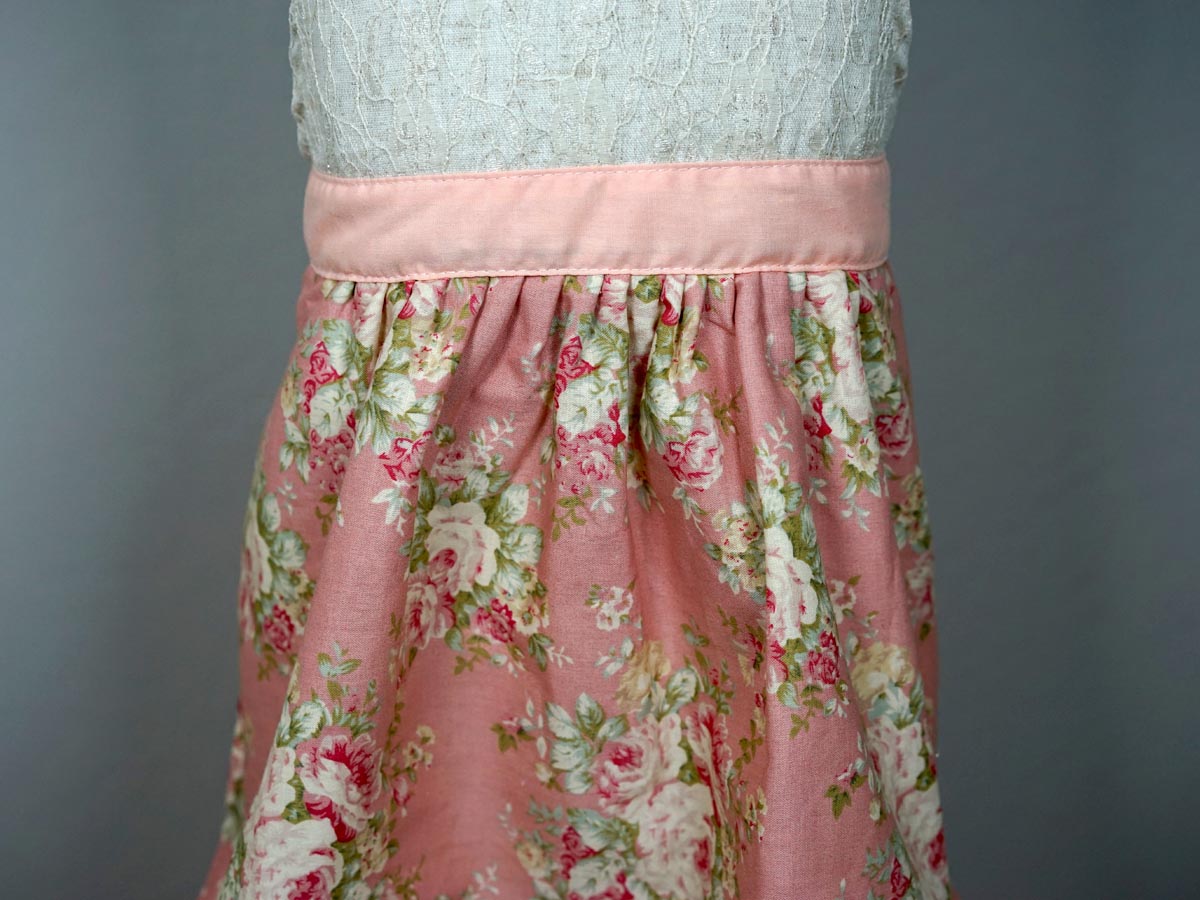 Girls Dusty Rose Floral Apron