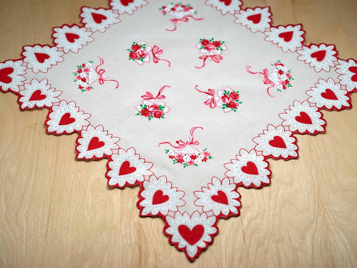 Vintage Inspired Heart and Bouquet Print Hankie