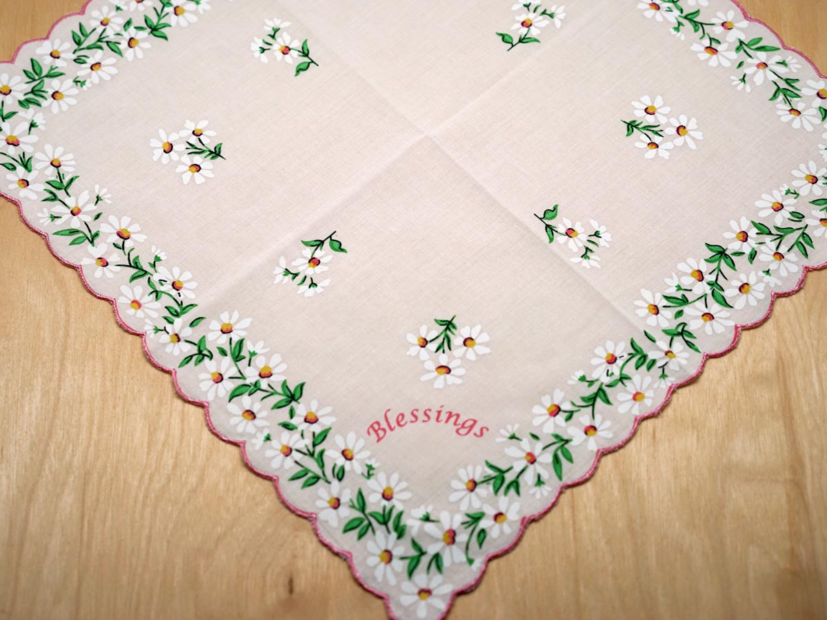 Vintage Inspired Daisy Blessings Print Hankie