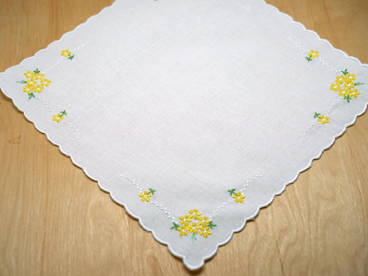 Yellow Daisy Corner Bridal Handkerchief