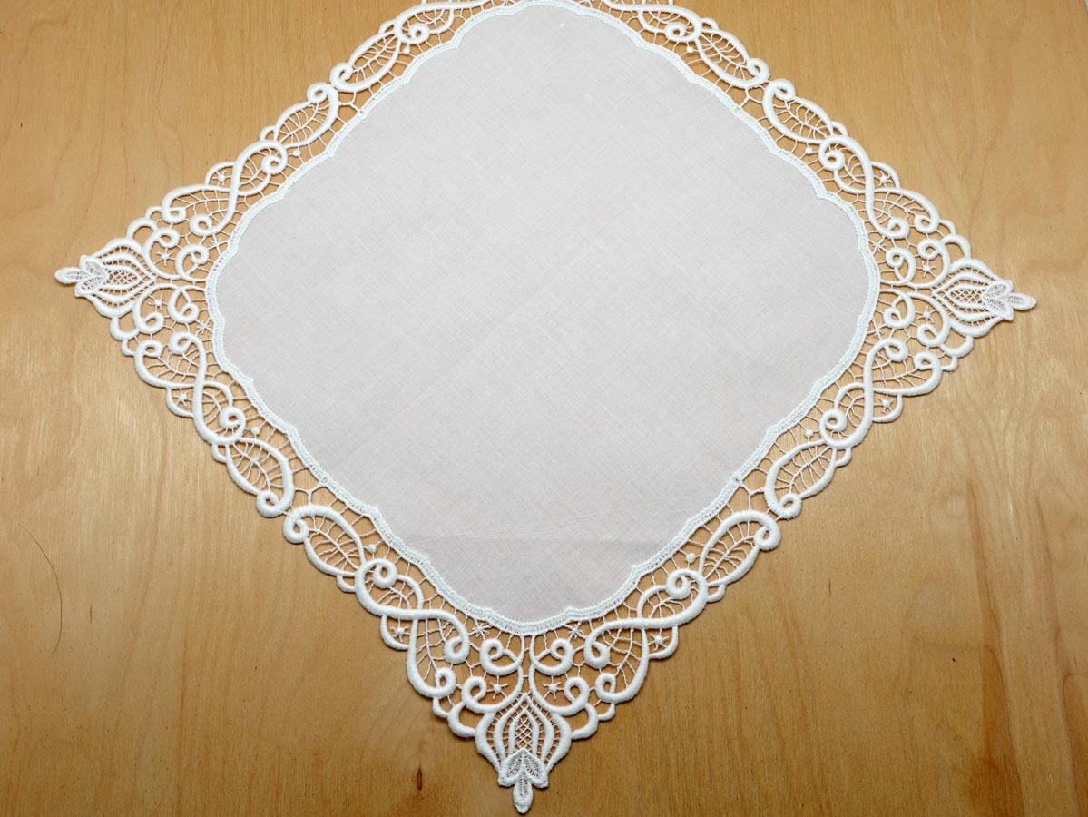 White Tulip German Plauen Lace Ladies Handkerchief