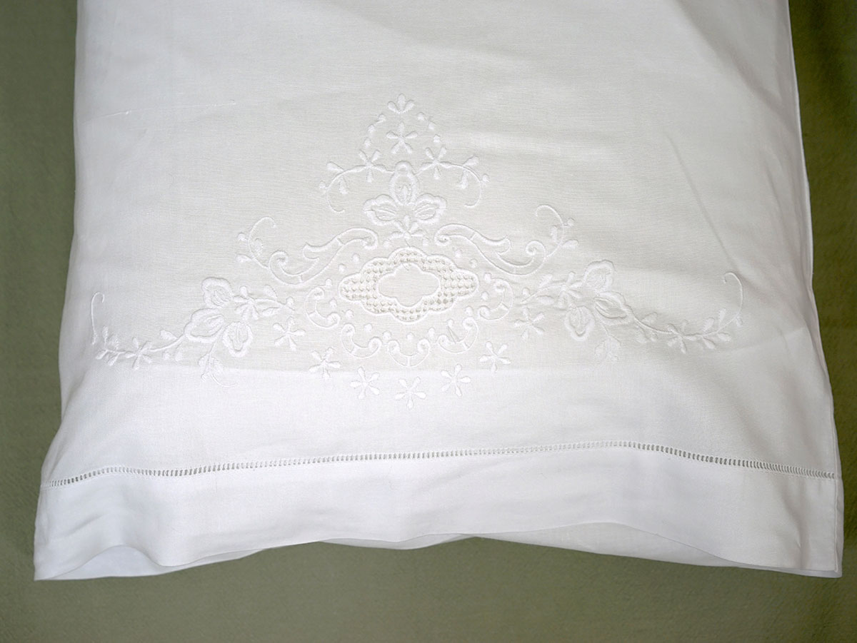 Pair of Cotton Pillowcases with Embroidered Floral Posies
