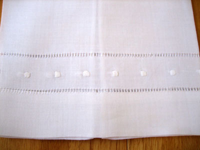Set of 4 Hemstitched Linen Hand Towels with Embroidered Dots